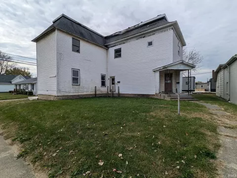 206 S Fourth St, Frankfort, IN 46041