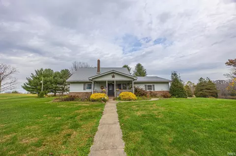 582 E 36th St, Jasper, IN 47546 photo 2