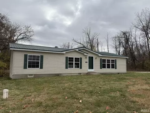 5861 W Wood Duck Dr, Mentone, IN 46539