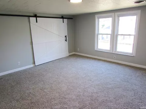 507 E May St, Walton, IN 46994 photo 11
