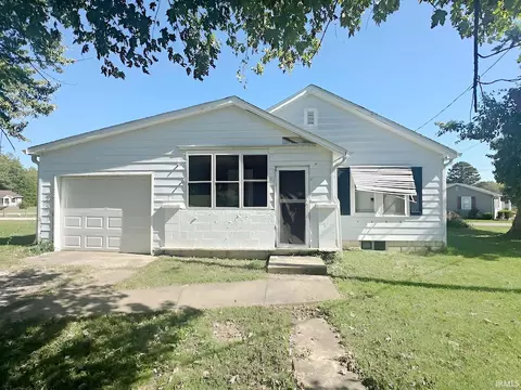 7010 Mesker Park Dr, Evansville, IN 47720