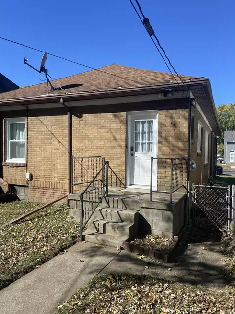 421 E Main St, Peru, IN 46970 photo 5