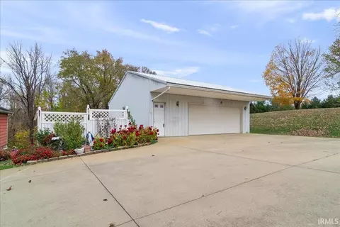 463 E State Road 164, Jasper, IN 47546 photo 3