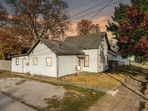 401 E Sycamore St, Silver Lake, IN 46982