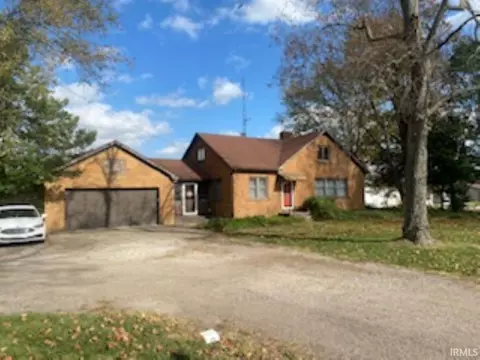 568 W State Road 66 Rd, Rockport, IN 47635