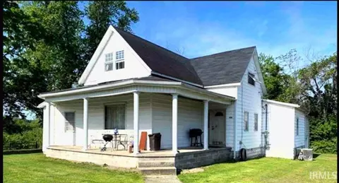 205 N Mill St, Winslow, IN 47598