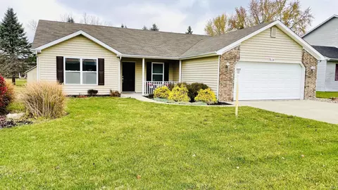 1334 E 225 South Rd, Winona Lake, IN 46590