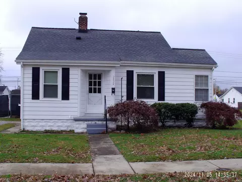 2824 Oakley St, Evansville, IN 47710