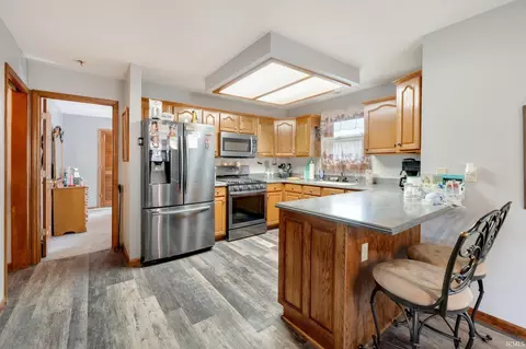 2110 Laforge Ln, Auburn, IN 46706 photo 11