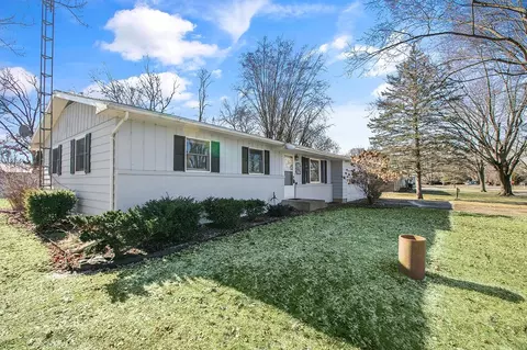 1040 E 485 N, Howe, IN 46746 photo 2