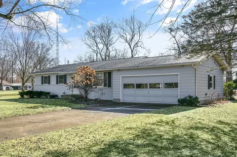 1040 E 485 N, Howe, IN 46746 photo 1