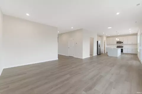 Living - 1237 Mosaic St, Huntertown, IN 46748 photo 4 of 5