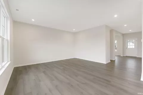 Living - 1237 Mosaic St, Huntertown, IN 46748 photo 3 of 5