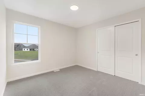 Bedroom - 1237 Mosaic St, Huntertown, IN 46748 photo 6 of 7