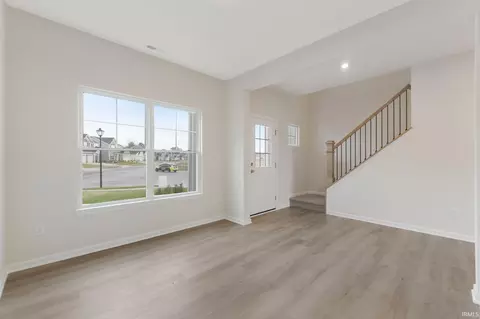 Living - 1237 Mosaic St, Huntertown, IN 46748 photo 1 of 5
