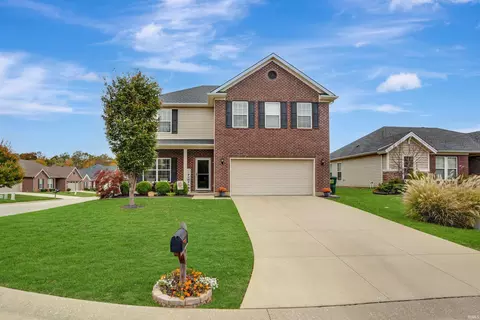 909 Tawny Dr, Evansville, IN 47712