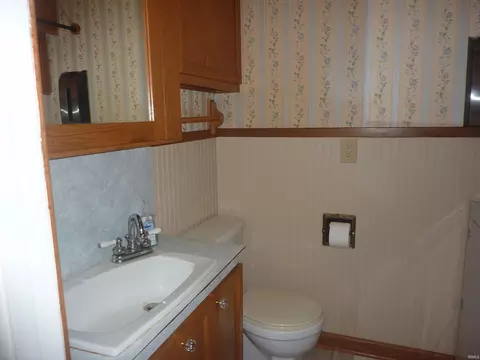 705 N Ivanhoe Dr, Marion, IN 46952 photo 18