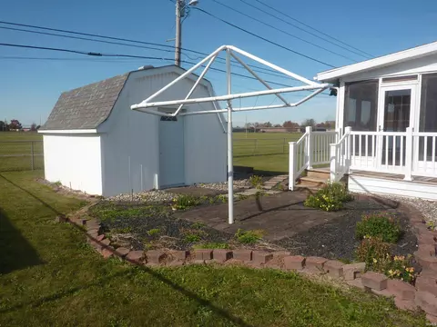 705 N Ivanhoe Dr, Marion, IN 46952 photo 24
