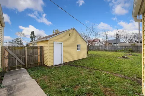 455 S Franklin St, Waterloo, IN 46793 photo 25