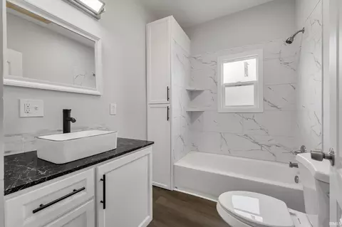 455 S Franklin St, Waterloo, IN 46793 photo 16