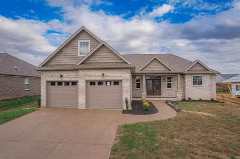 3401 Ralston Dr, Evansville, IN 47715