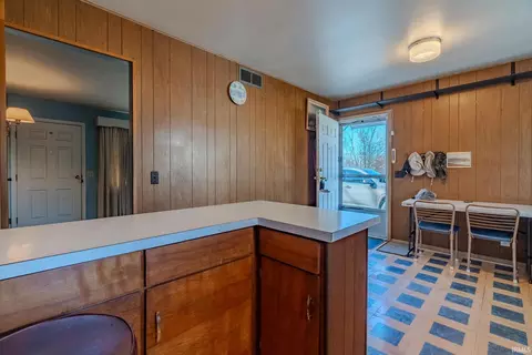 15 Cloverleaf Dr, Wabash, IN 46992 photo 9