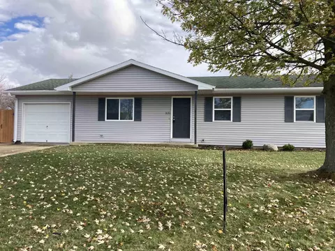 321 Countryside Dr, Ossian, IN 46777