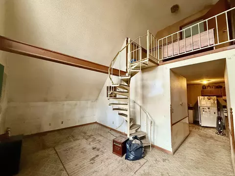 1839 S Meridian Rd, Mitchell, IN 47446 photo 3