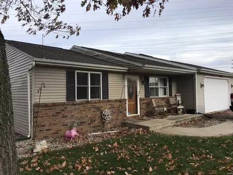 1700 Lake Ave, Plymouth, IN 46563