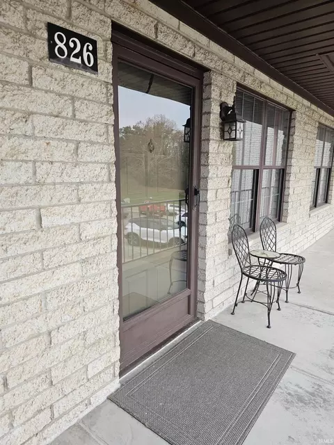 826 Senate Ave, Evansville, IN 47711
