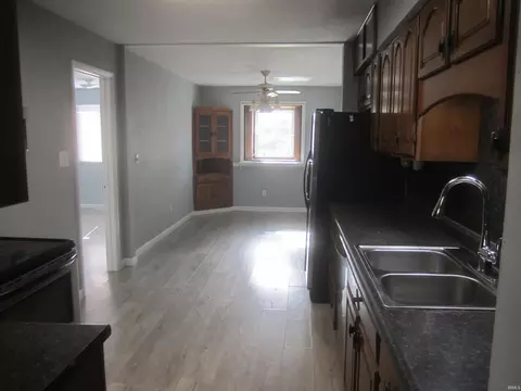 4614 Willard Dr, Fort Wayne, IN 46815 photo 4