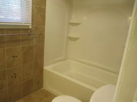 4614 Willard Dr, Fort Wayne, IN 46815 photo 16