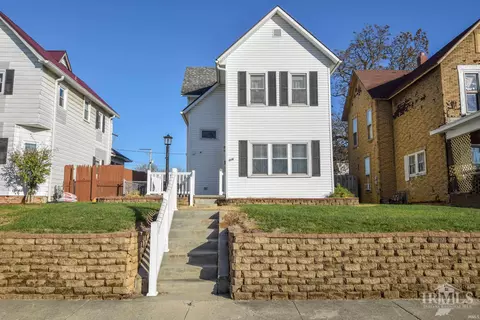 316 E 8th St, Muncie, IN 47302 photo 1