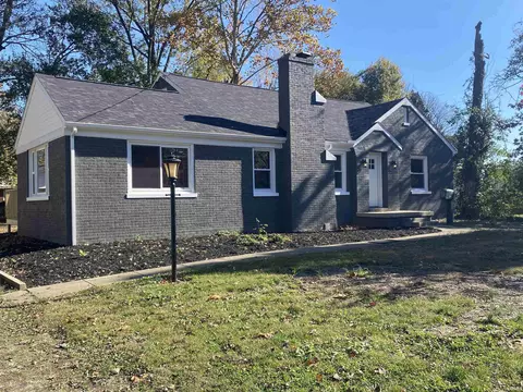 830 S Hoosier Ave, Evansville, IN 47715