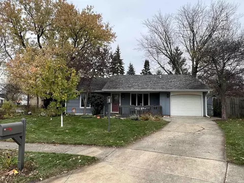 30 N Kensington Ct, Lafayette, IN 47905