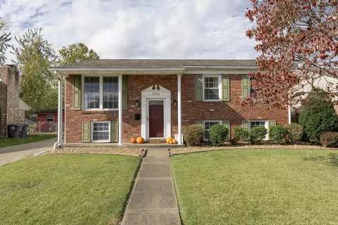 5904 Ashbrooke Rd, Evansville, IN 47710