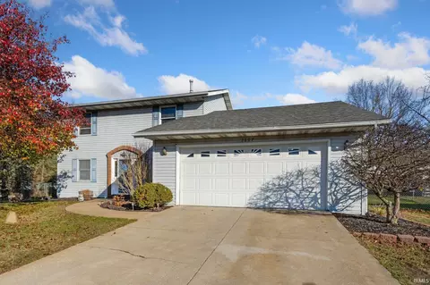 2607 Huffman St, Winona Lake, IN 46590