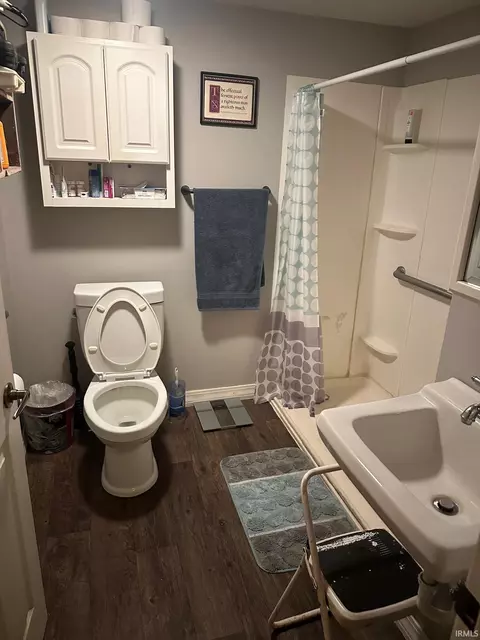 326 E High St, Redkey, IN 47373 photo 7