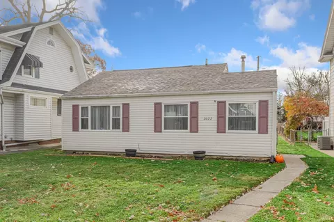 2022 Curdes Ave, Fort Wayne, IN 46805