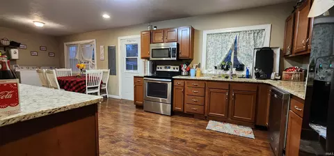 204 E Maple Grv, Syracuse, IN 46567 photo 5