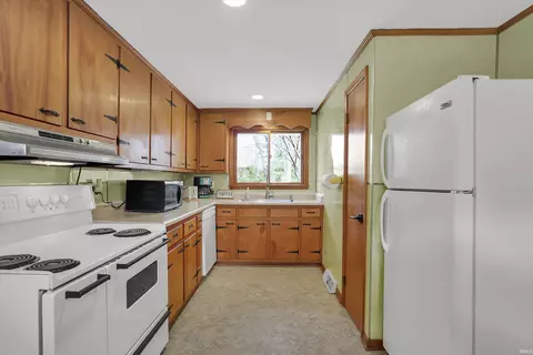 2525 E 8th St, Bloomington, IN 47408 photo 8
