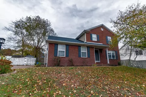 8535 Manchester Ct, Evansville, IN 47725