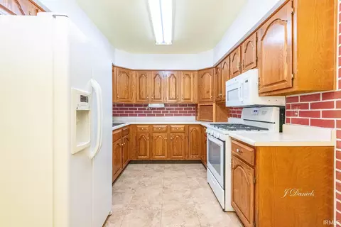 4080 W 3rd St, Bloomington, IN 47404 photo 10