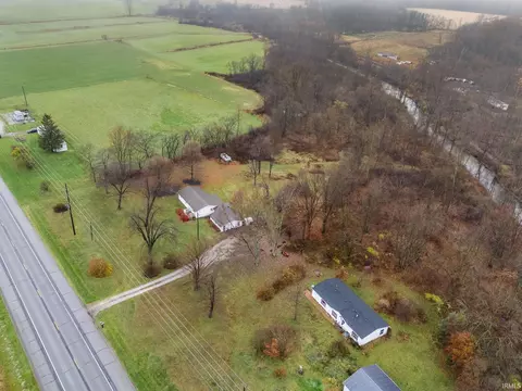 8725 E Us 20 Hwy, Lagrange, IN 46761 photo 11