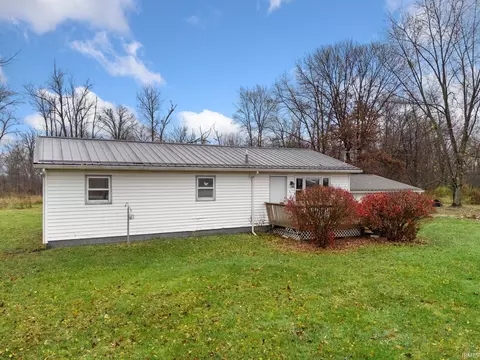 8725 E Us 20 Hwy, Lagrange, IN 46761 photo 2