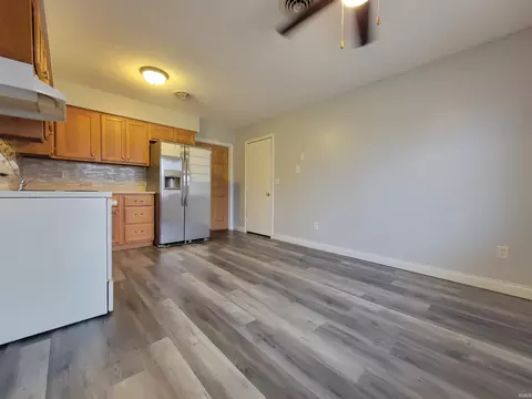 575 Meadow Ln, Waterloo, IN 46793 photo 11