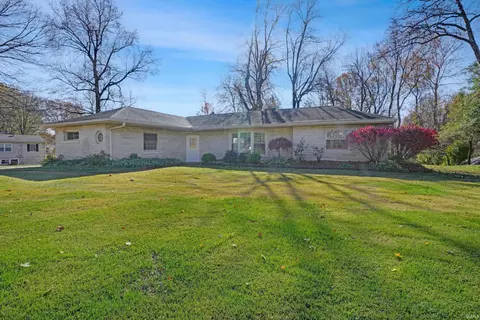 300 W Evergreen Rd, Evansville, IN 47710