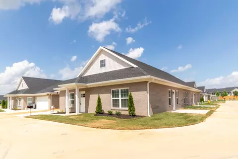 2427 Focus Trce, Evansville, IN 47715