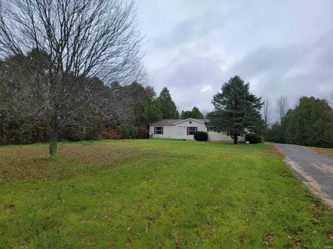 3890 S 109 W, Pleasant Lake, IN 46779