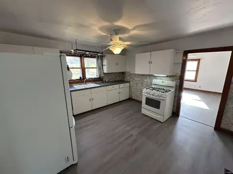 2011 J St, Bedford, IN 47421 photo 15